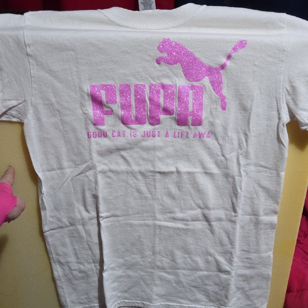 Gildan Kids White Tee with Pink Graphic